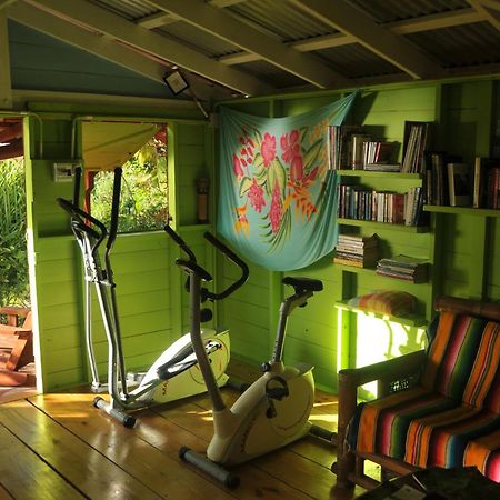 Mango Island Lodges Saint Joseph Bagian luar foto